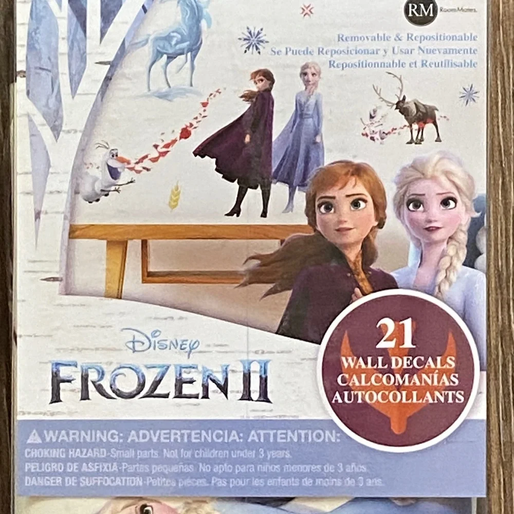 Disney Frozen II Destiny Awaits Wall Decorations - Stickers & Poster